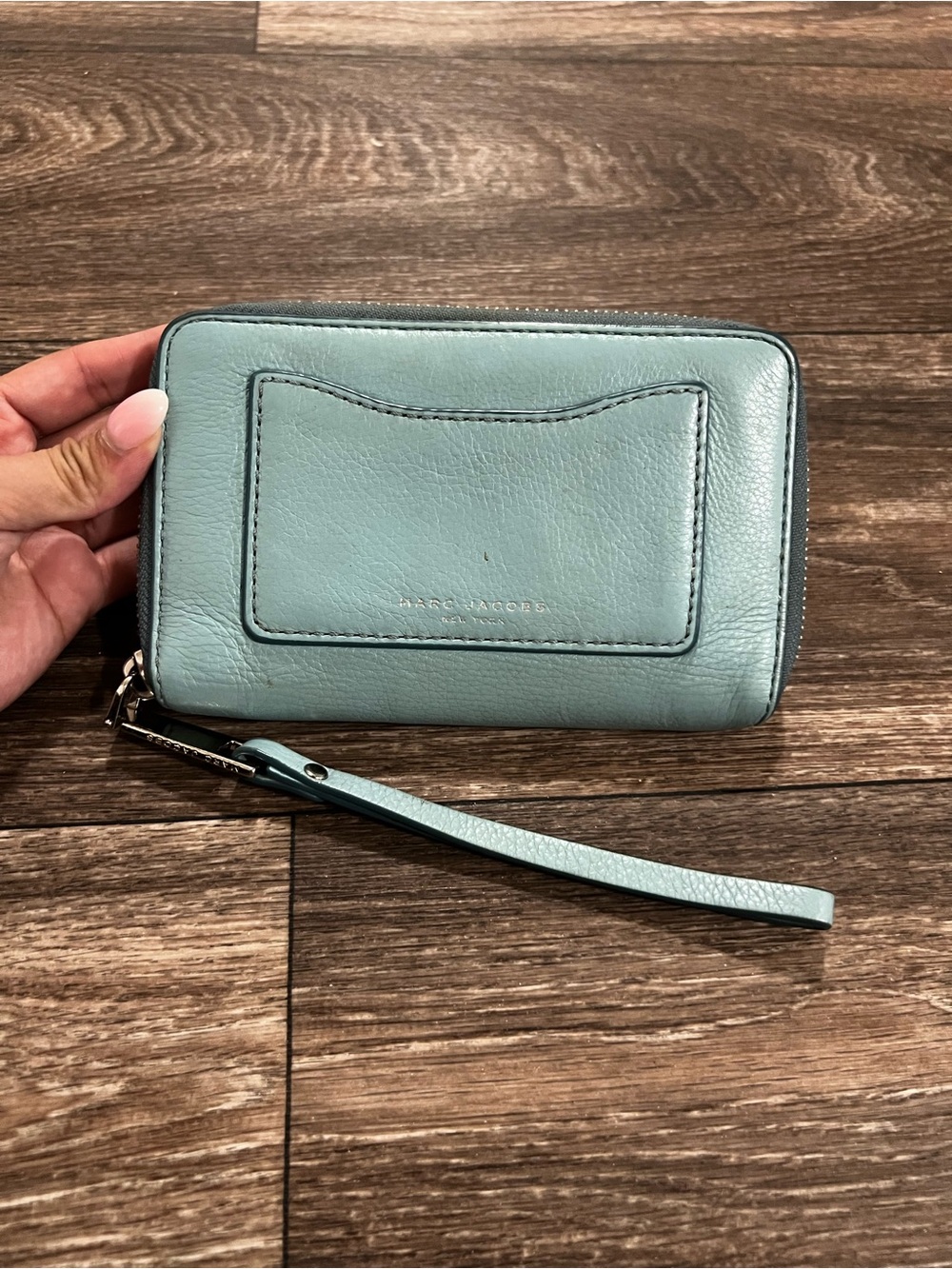 Marc Jacobs Recruit Continental ‘Azur’ Dusty Light Blue Leather Wristlet Wallet